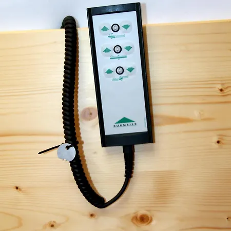 מלון Anna Und Sascha, Und Cafe אנברג - בוכהולץ